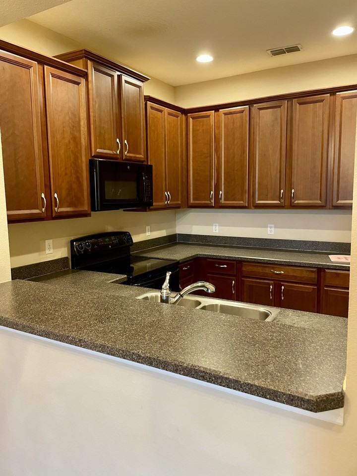 1442 Travertine Ter - Photo 6 of 16