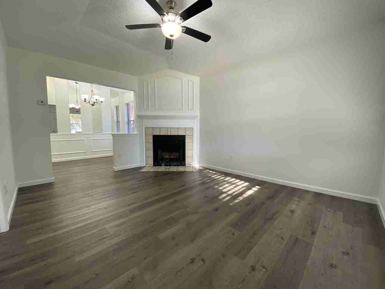 1009 Brenner Ct - Photo 2 of 21