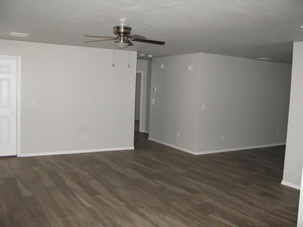 11621 Surrey Villas Ct - Photo 4 of 6