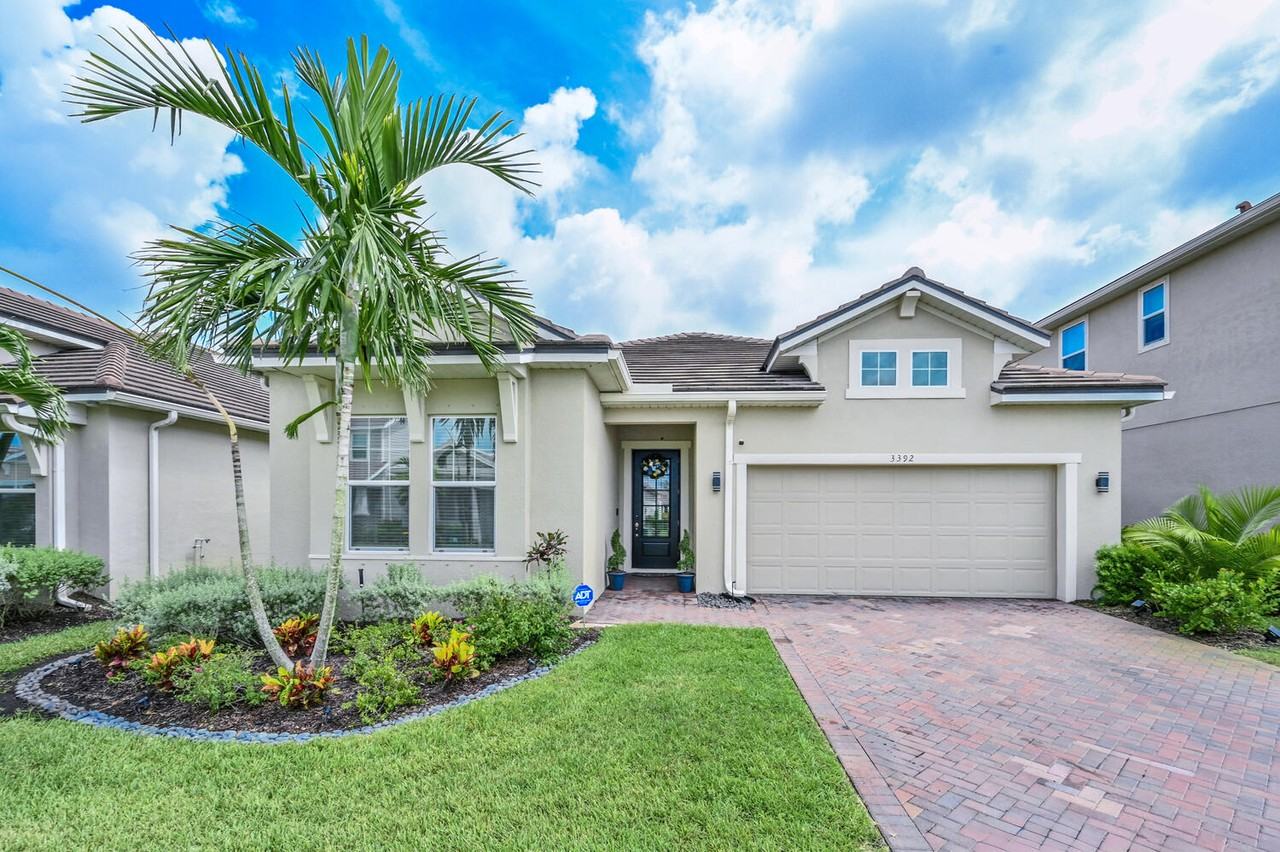3392 Pilot Circle, Naples, FL 34120 3 Bedroom House for 3,999/month