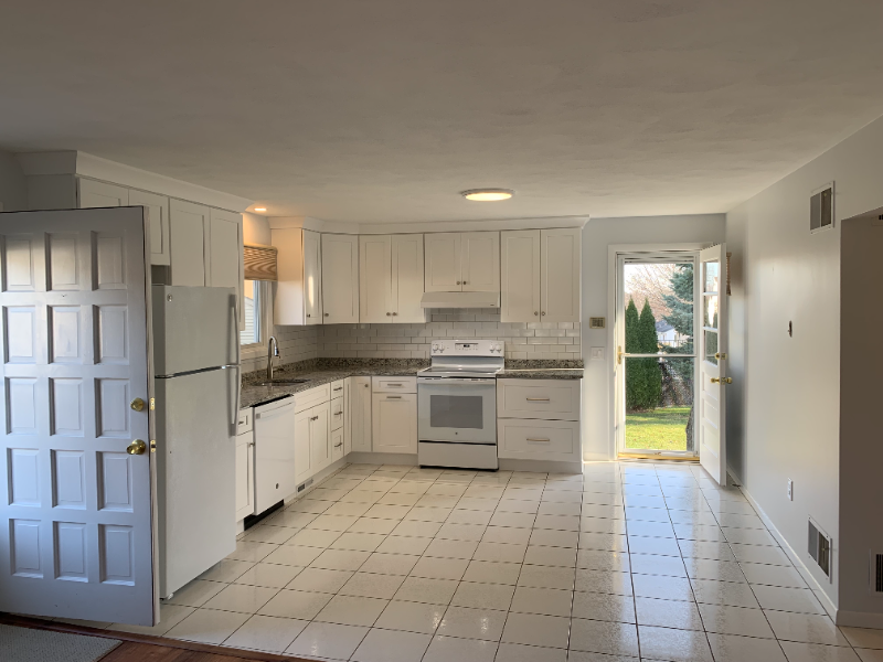 14 Ferncrest Dr #14A - Photo 2 of 21