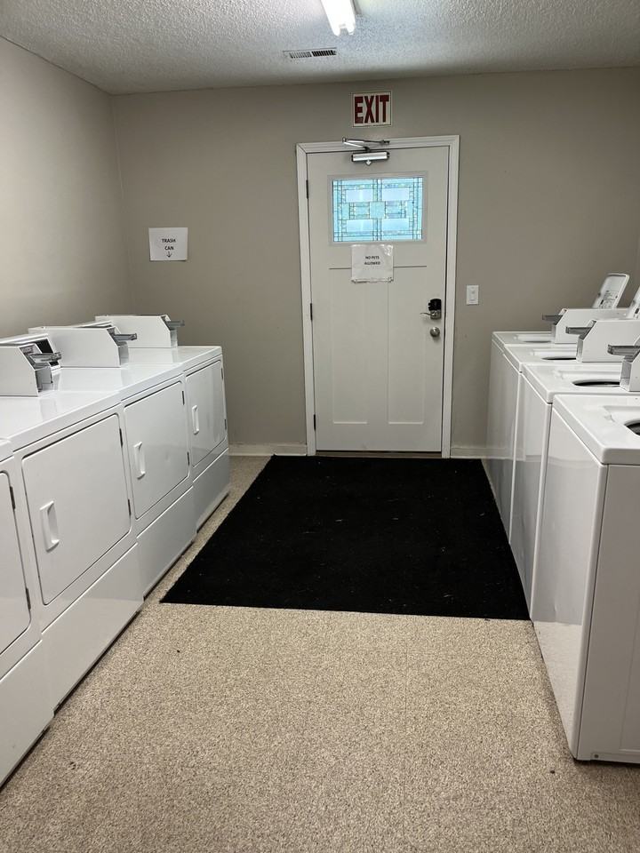 Northwood Apartments - Photo 2 of 4