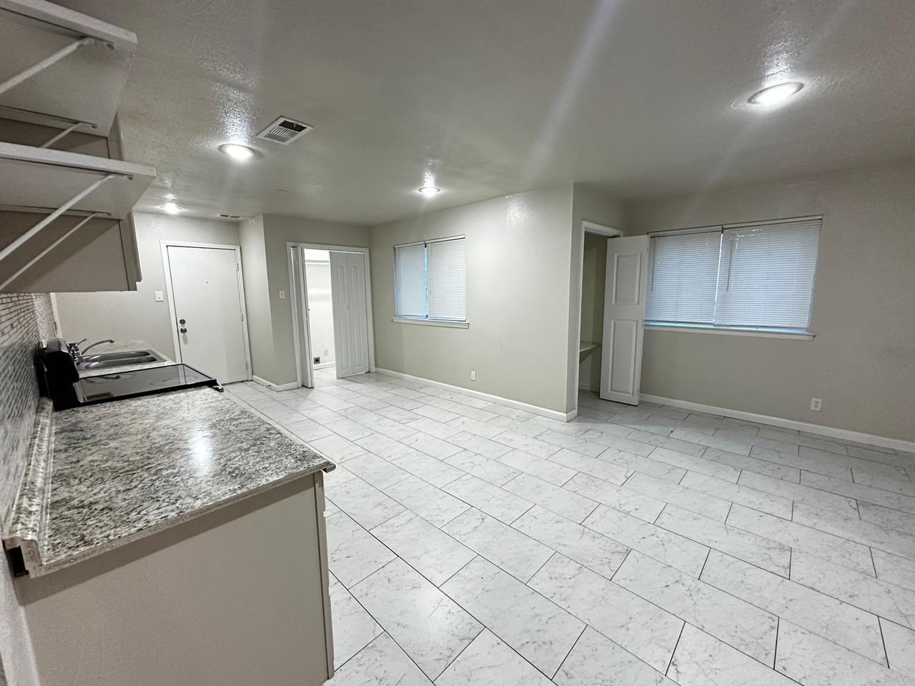 1037 Russell Rd #1 - Photo 3 of 24