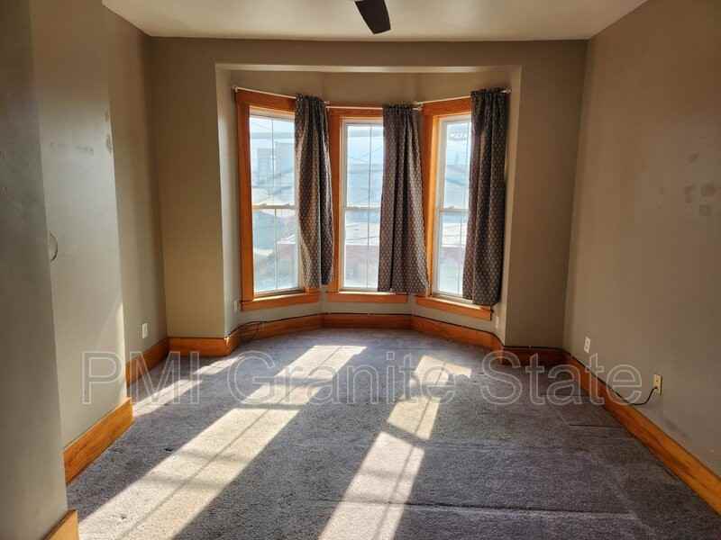 97 W Pearl St #2 - Photo 2 of 7