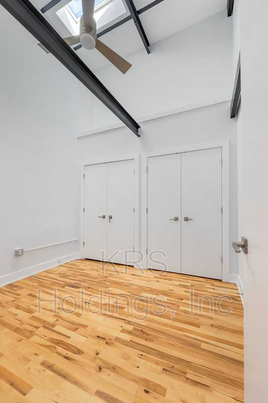 306 N Road St #211 - Photo 3 of 8