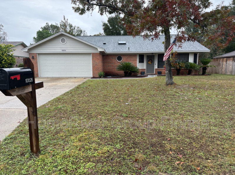 10826 Oak Valley Dr - Photo 2 of 14