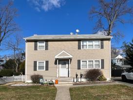 19 Van Buren Ave Unit 1  