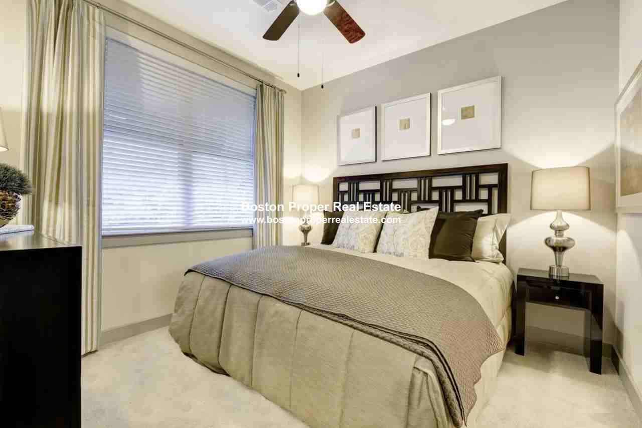 160 Cambridgepark Dr #307 - Photo 4 of 27