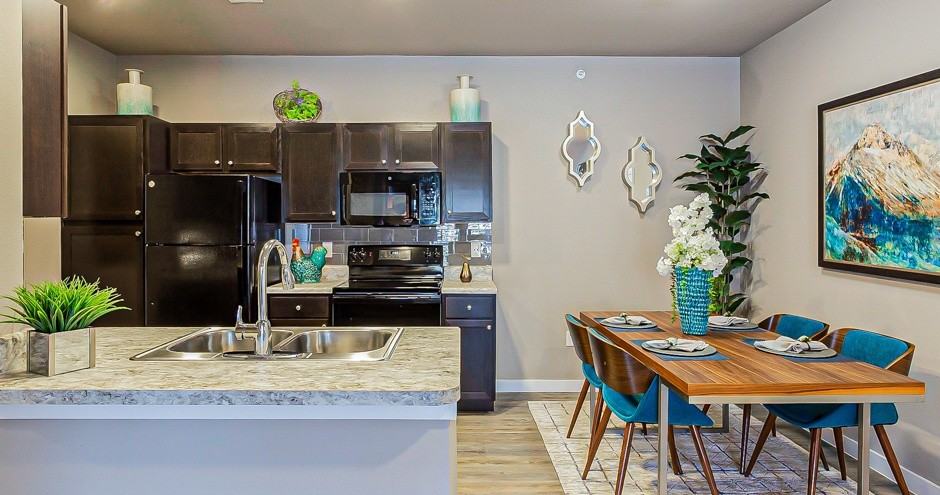 Paragon Westover Hills Apartments - Photo 5 of 47