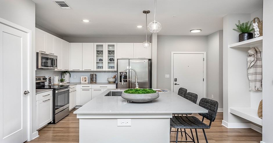 Aviation Crossing Apartments - Photo 4 of 50