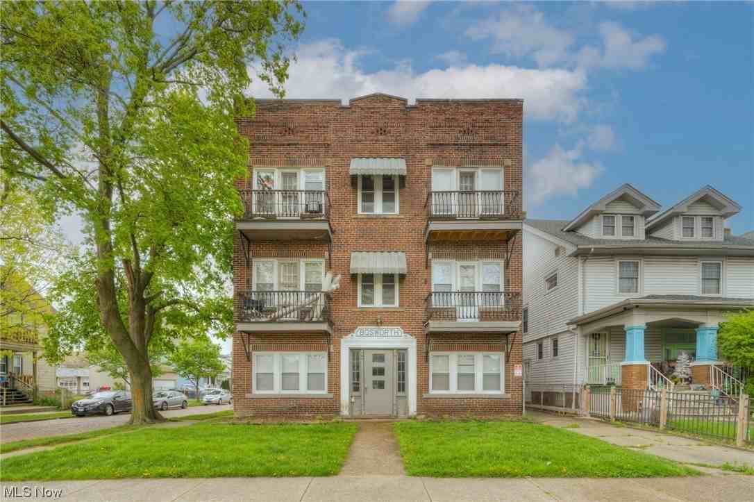 3438 Bosworth Rd, Cleveland, OH 44111, USA 3 unit Rentals Zumper