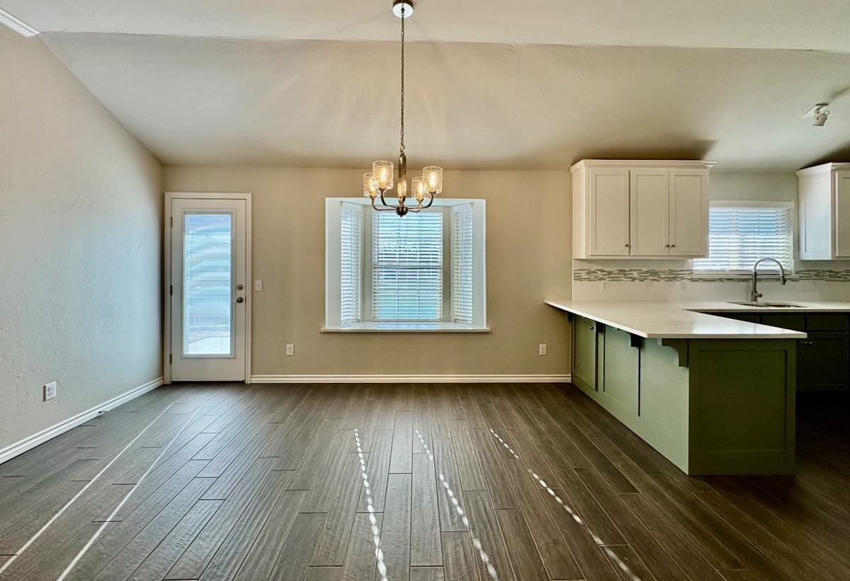 9312 Pear St #1 - Photo 4 of 18