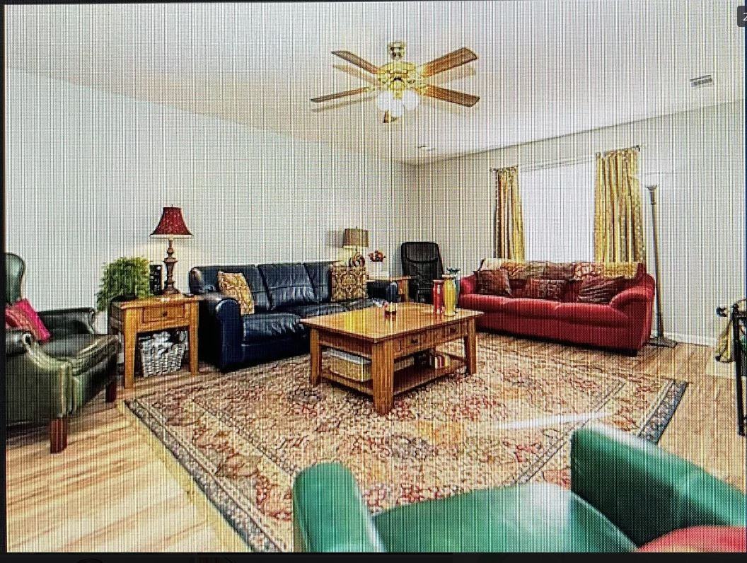 198 Royal Oaks Dr #NA - Photo 3 of 5