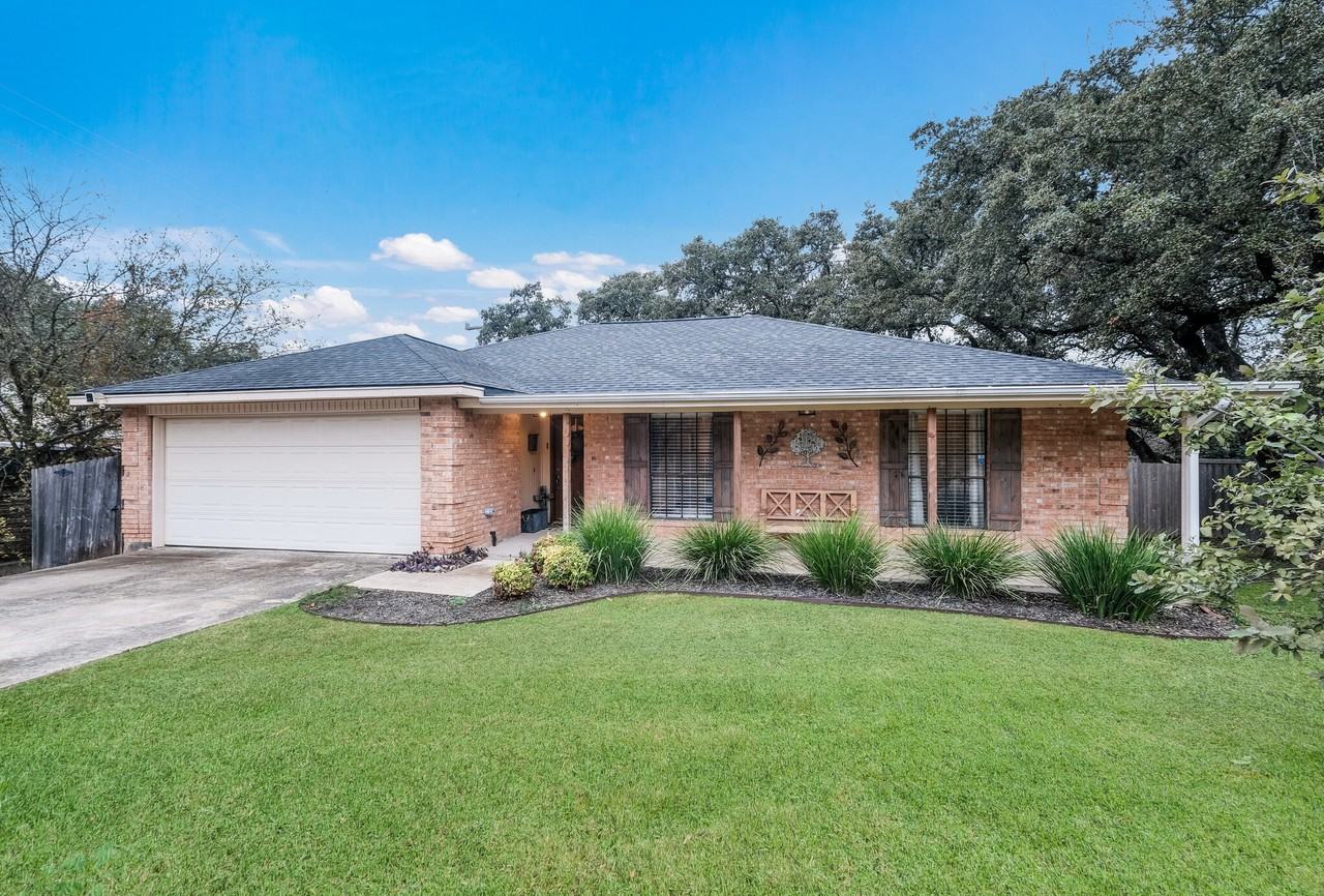 8627 Pendragon St #NA - Photo 2 of 21