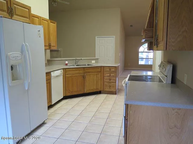 510 Dummitt Ave #NA - Photo 2 of 7