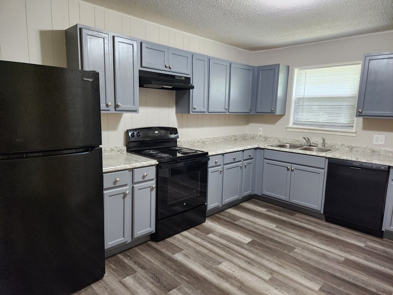 9401 Hollaman Cir #1 - Photo 4 of 11