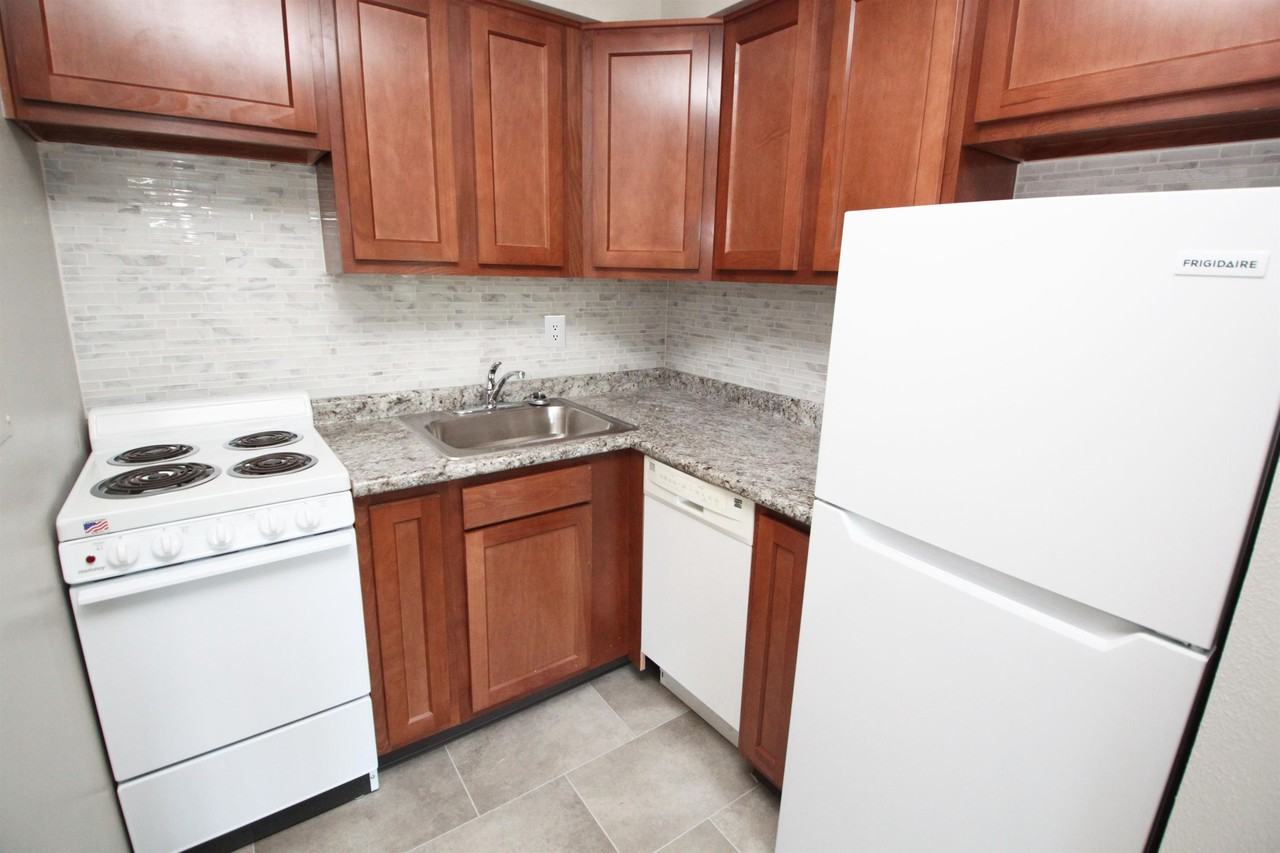 37 WASHINGTON AVENUEAPT 203 203, Bellevue, PA 15202 Studio Apartment for Rent PadMapper