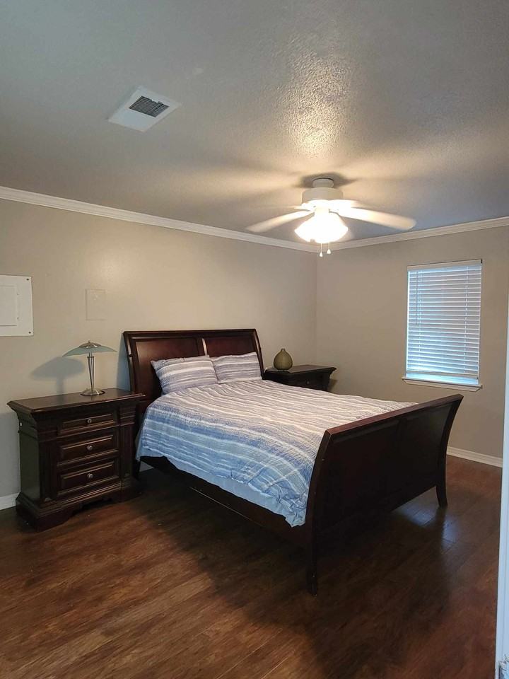 2589 Santa Rosa Cove #1