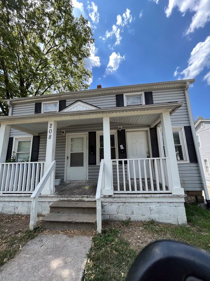 208 S Washington Ave #A - Photo 5 of 13