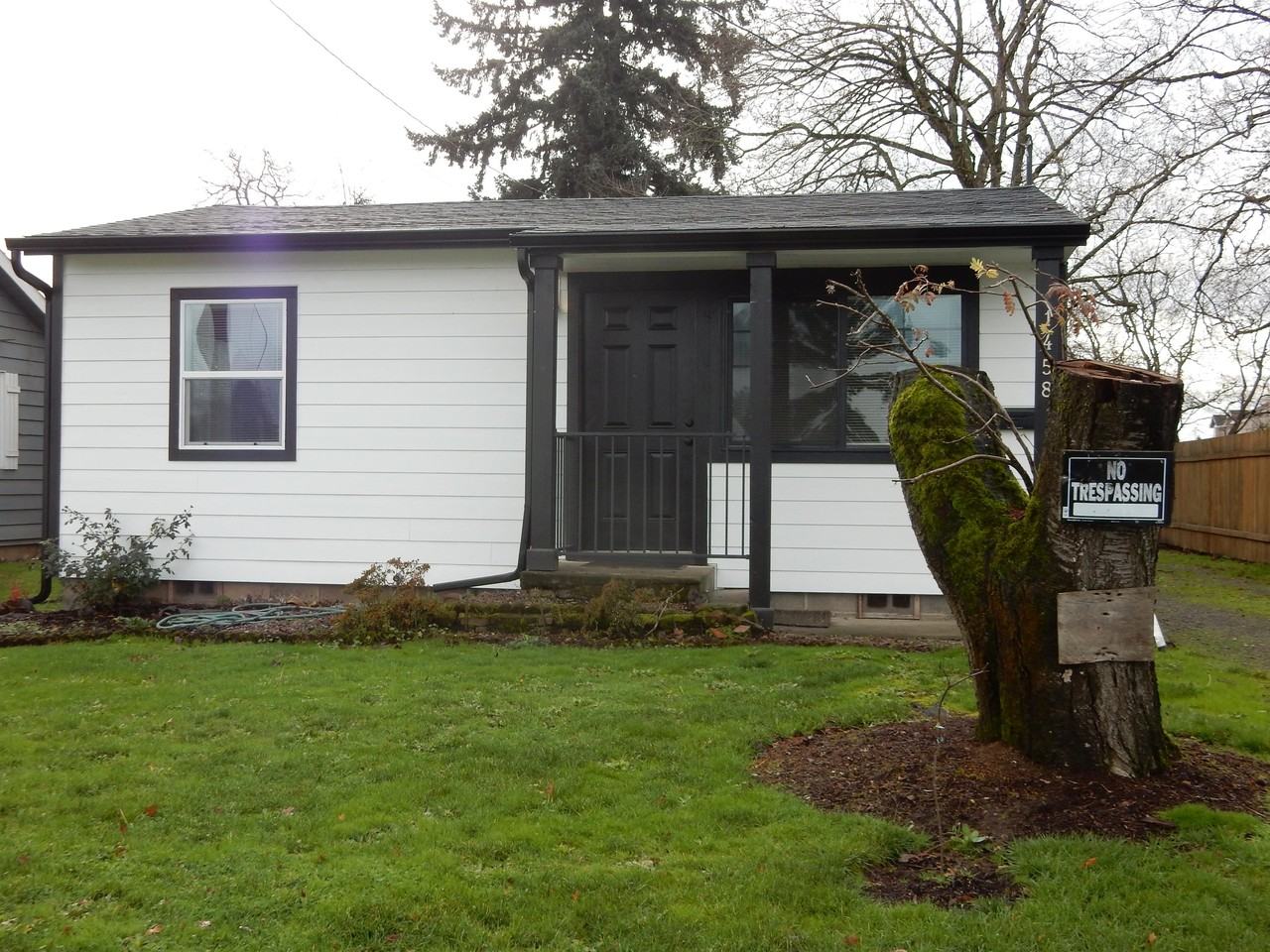 1458 E Cleveland St #1 - Photo 2 of 22