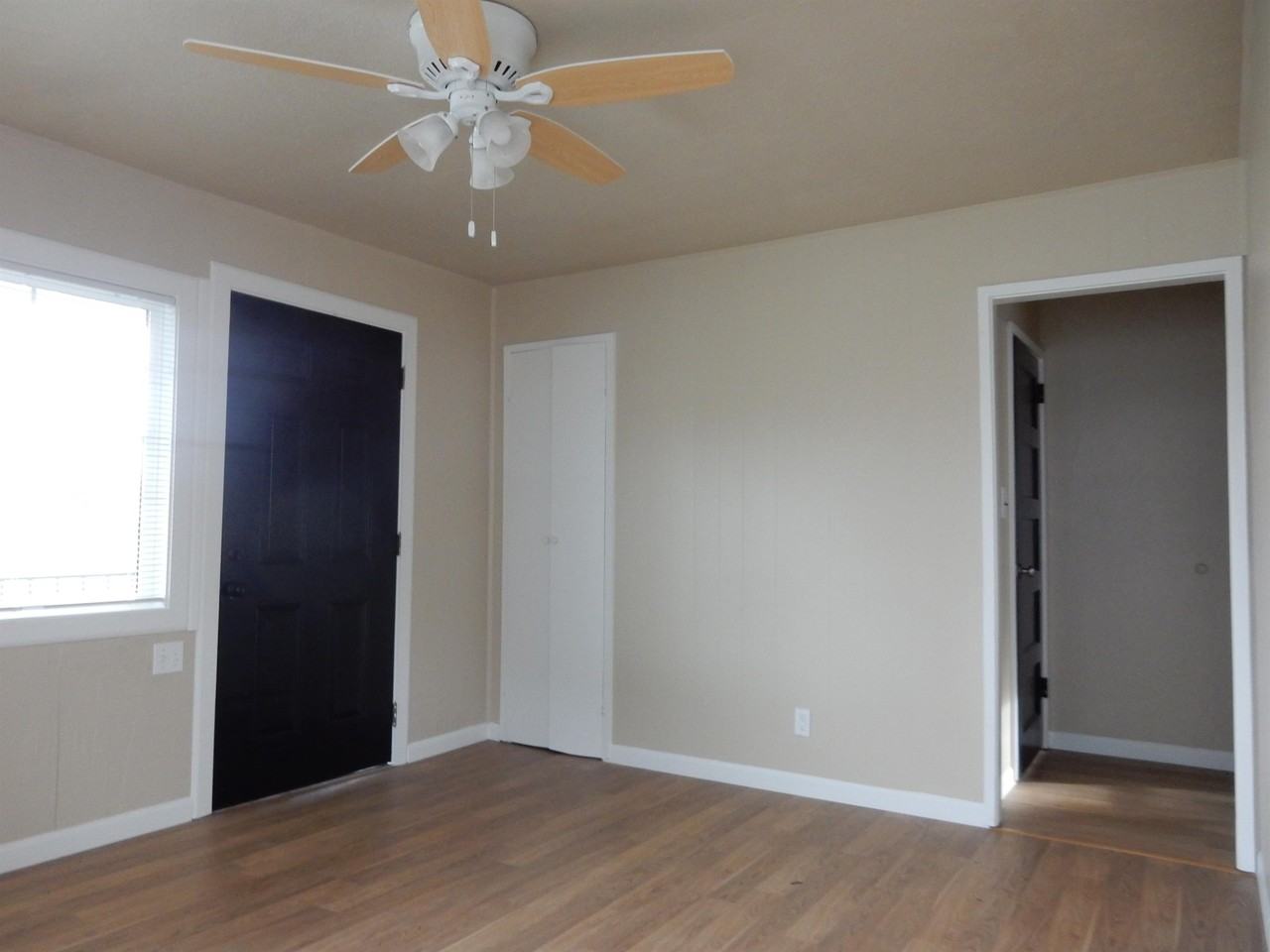 1458 E Cleveland St #1 - Photo 3 of 22