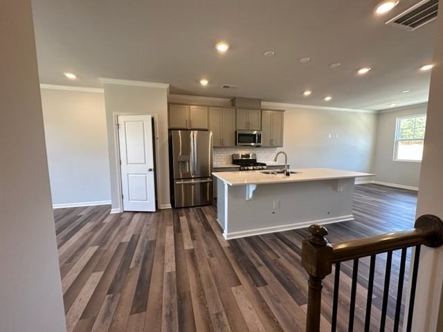 1640 Kipp Ln - Photo 4 of 35