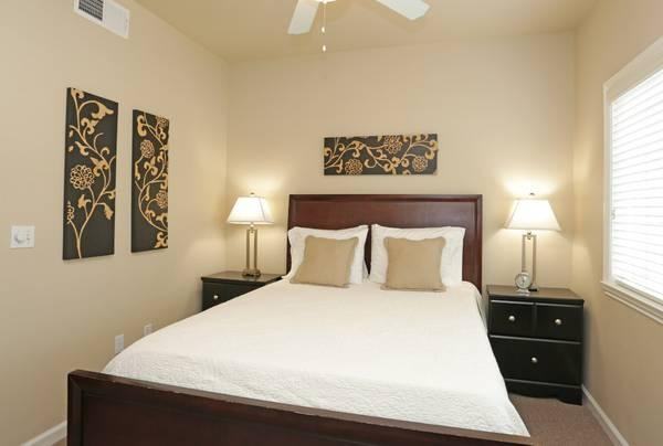 2929 Floyd Ave - Photo 3 of 9