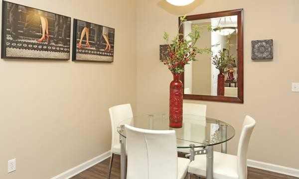 2929 Floyd Ave - Photo 5 of 9