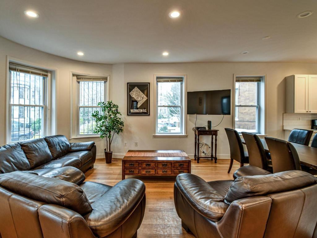 3415 13th Street Northwest - Photo 7 of 38