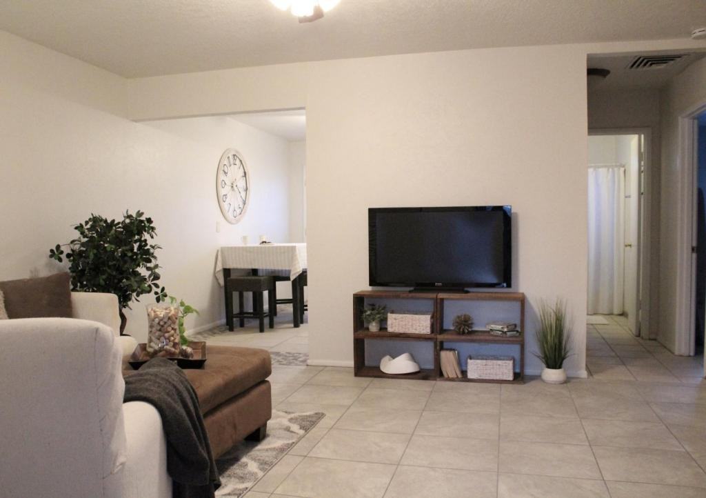 1021 Alvarado Dr Se #B