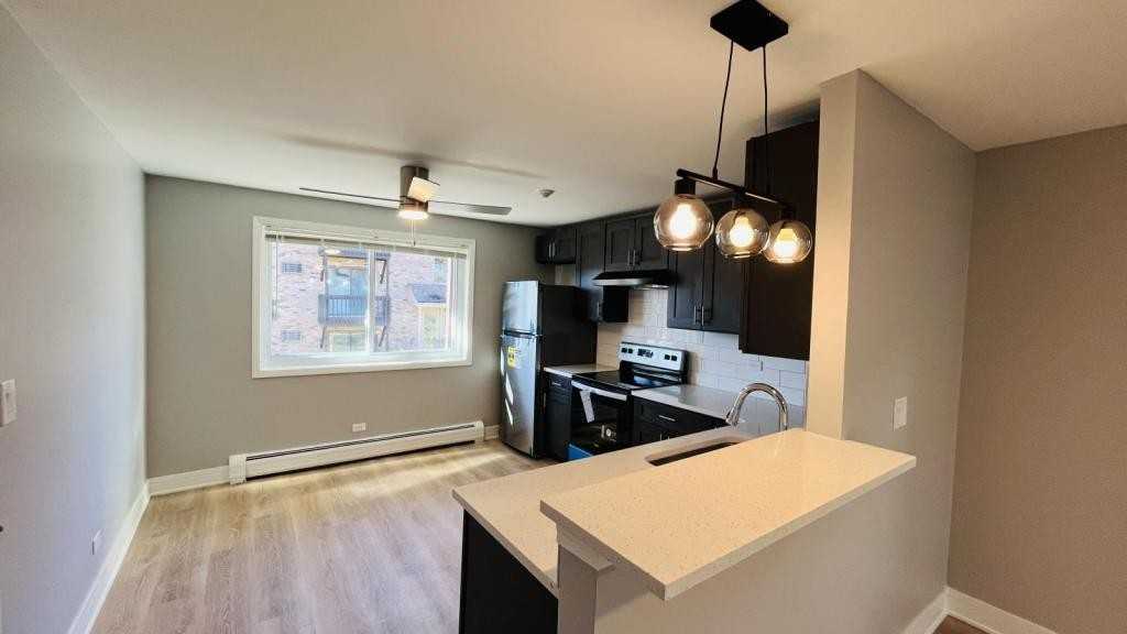 539 Brookside Dr - Photo 3 of 18