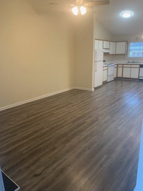 2608 Boone Ct #B - Photo 3 of 18