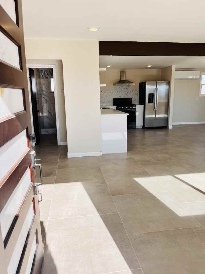 64910 Winter Rd - Photo 2 of 28