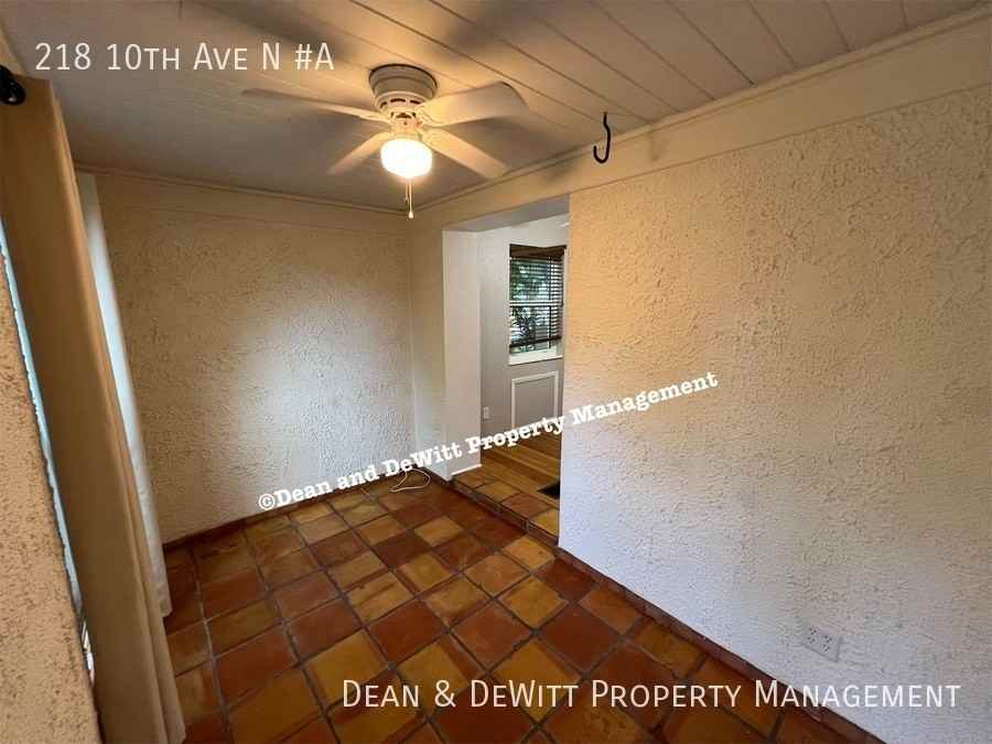 218 10th Ave N - Photo 3 of 23