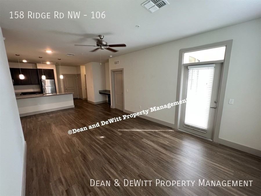 New Luxury Rentals In The Heart of Largo - Photo 7 of 27