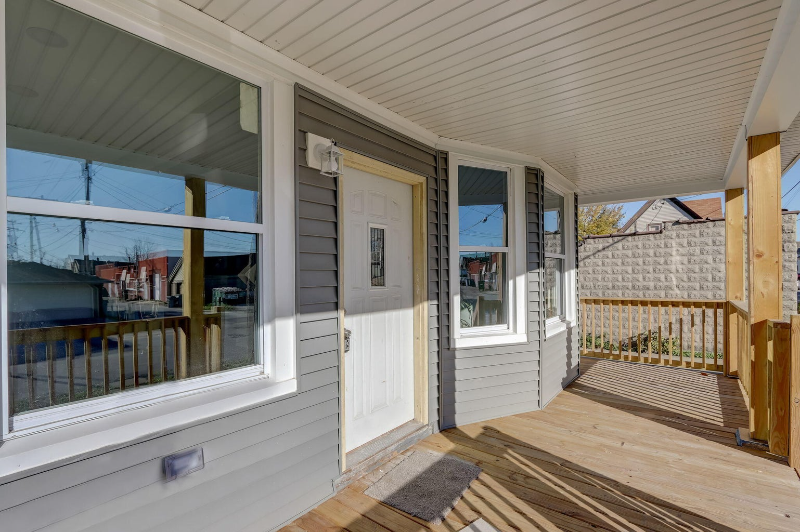 1322 W Dakota St #1322A - Photo 3 of 15