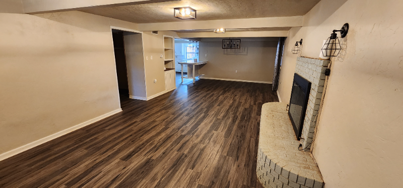 142 Golf Rd - Photo 3 of 33