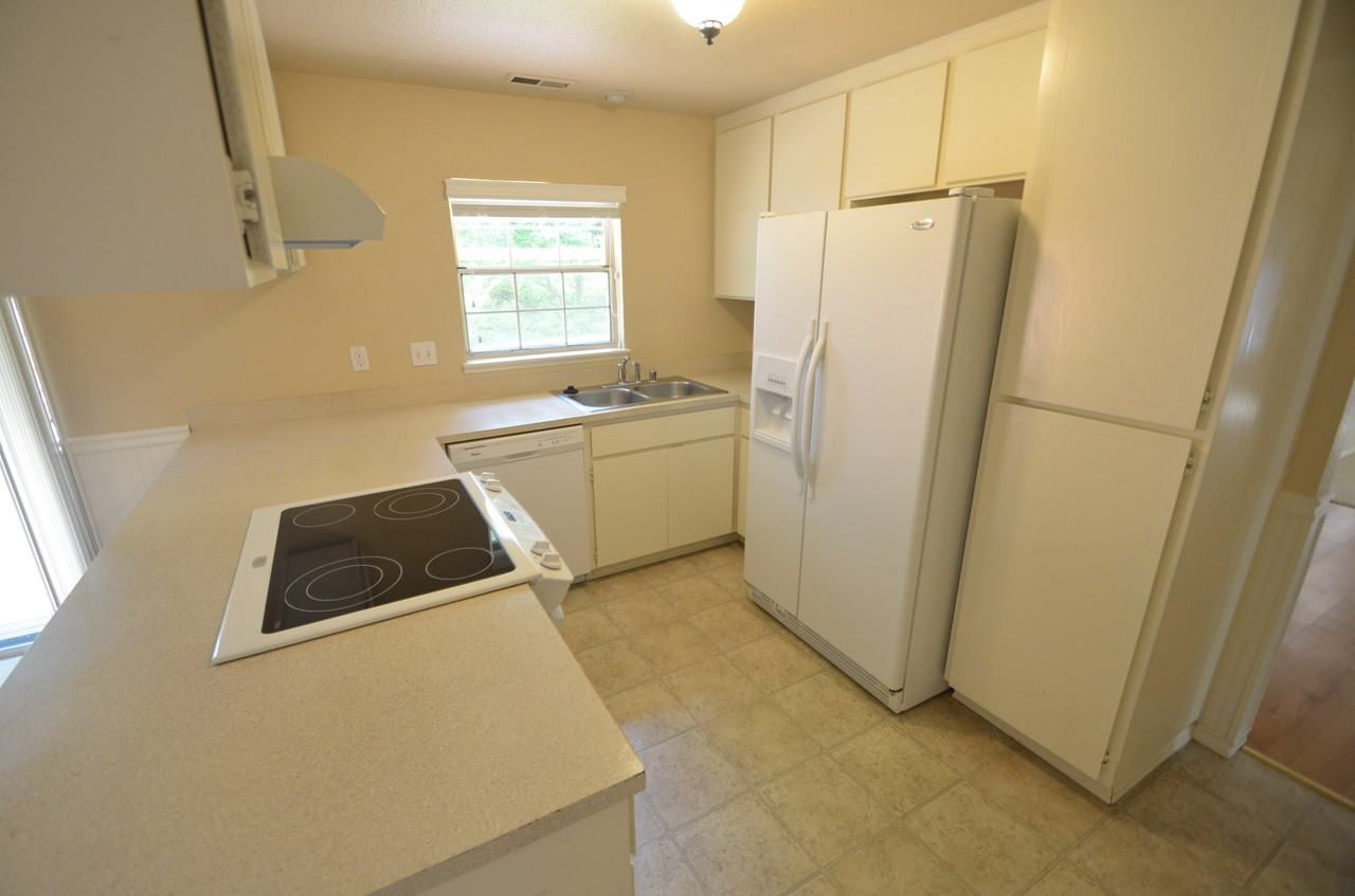 14031 61st Ave SE - Photo 2 of 11