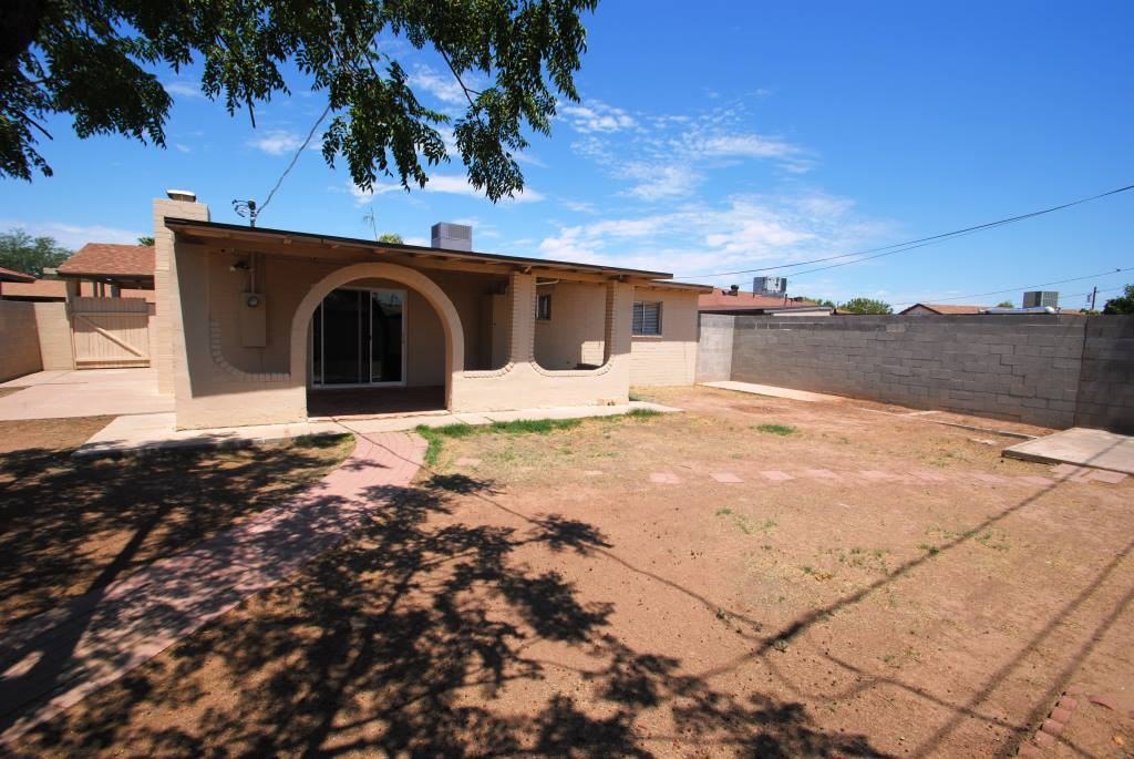 3733 W Cypress St - Photo 2 of 12