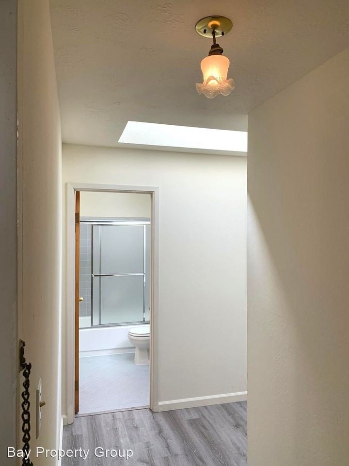 1467 7th Ave - Photo 2 of 8