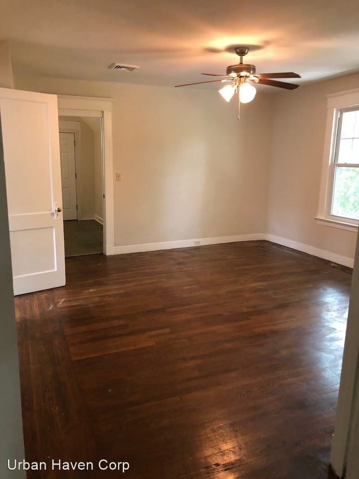 224 West Rock Ave - Photo 2 of 9