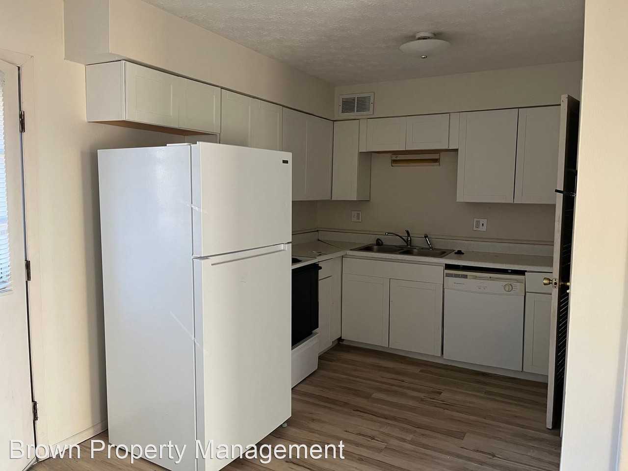 201 Woodlawn Avenue - Photo 2 of 7