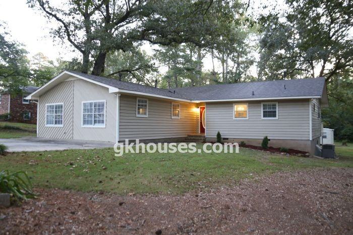 2417 Rose Ln - Photo 2 of 49