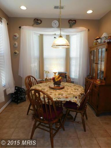 17200 Four Seasons Dr - Photo 3 of 13