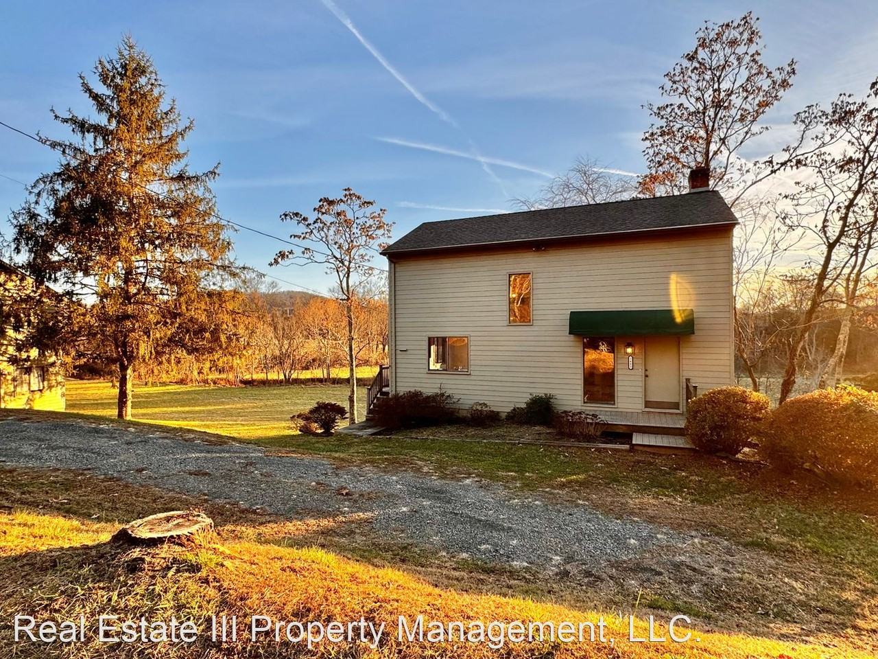 2442 Red Hill Road - Photo 2 of 27