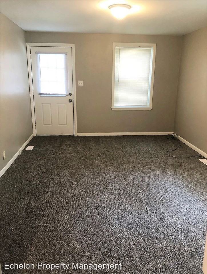 778 - 780 Ottawa - Photo 2 of 9