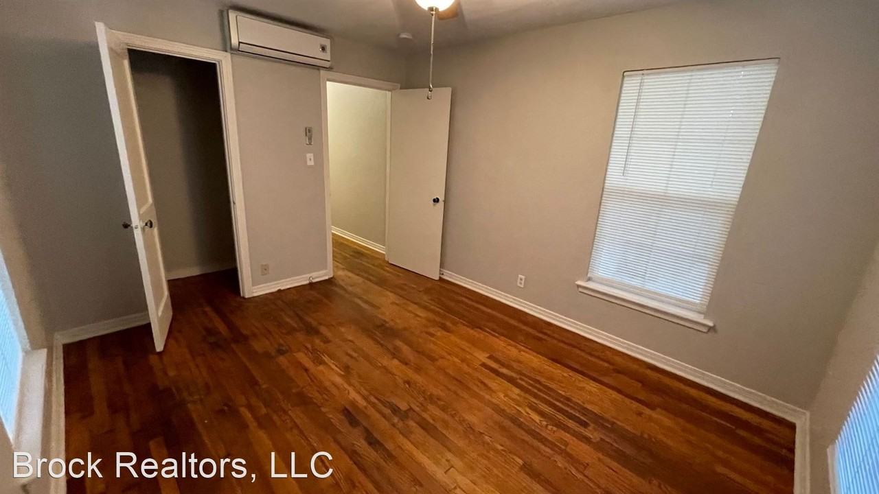4808/10 Birchman Avenue - Photo 2 of 9