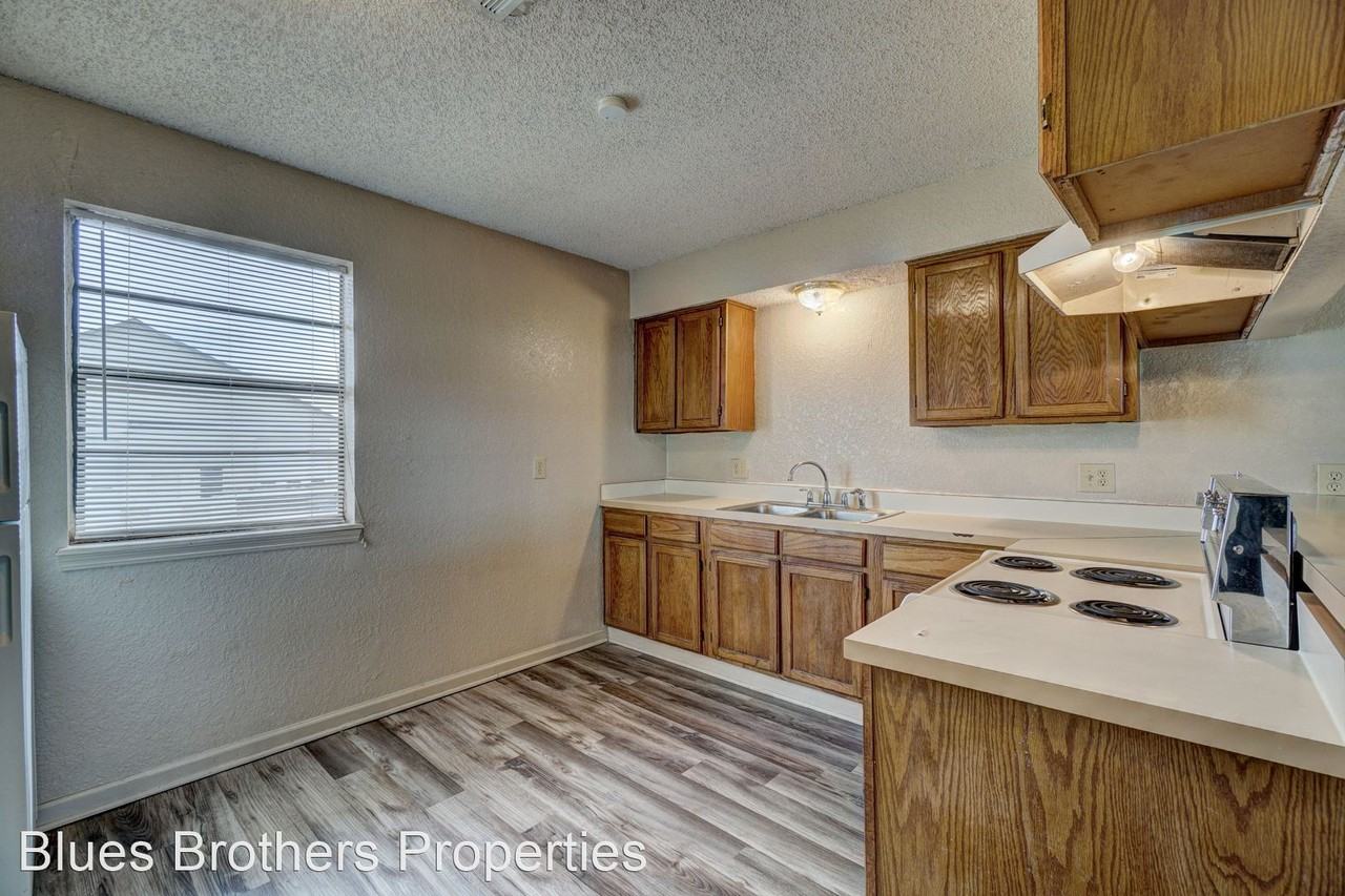 West Westchester Way - Photo 3 of 8