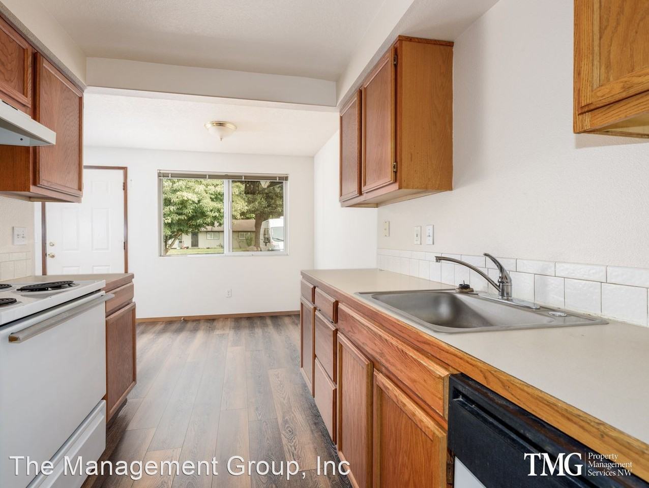 3302 Addy St - Photo 3 of 16