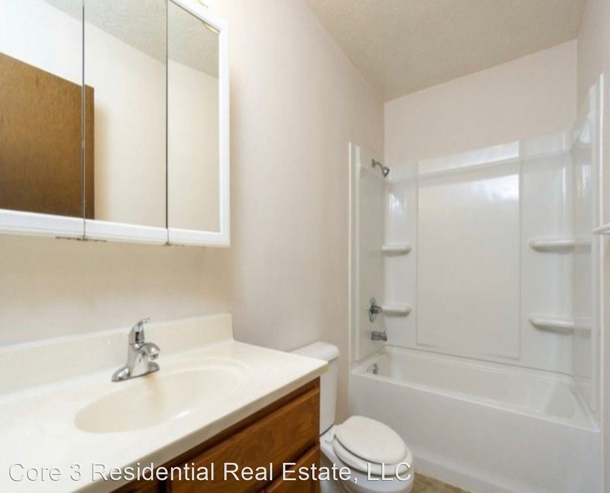 Pioneer - Photo 3 of 5